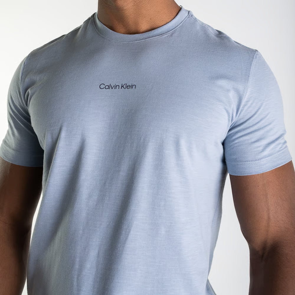 Camiseta Calvin Klein Flamê Azul Claro