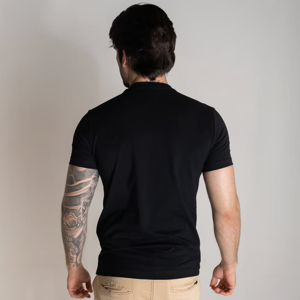Camiseta Acostamento Básica Preta